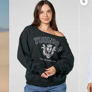 Dark green Graphic 'Youngla' Off-Shoulder Sweatshirt